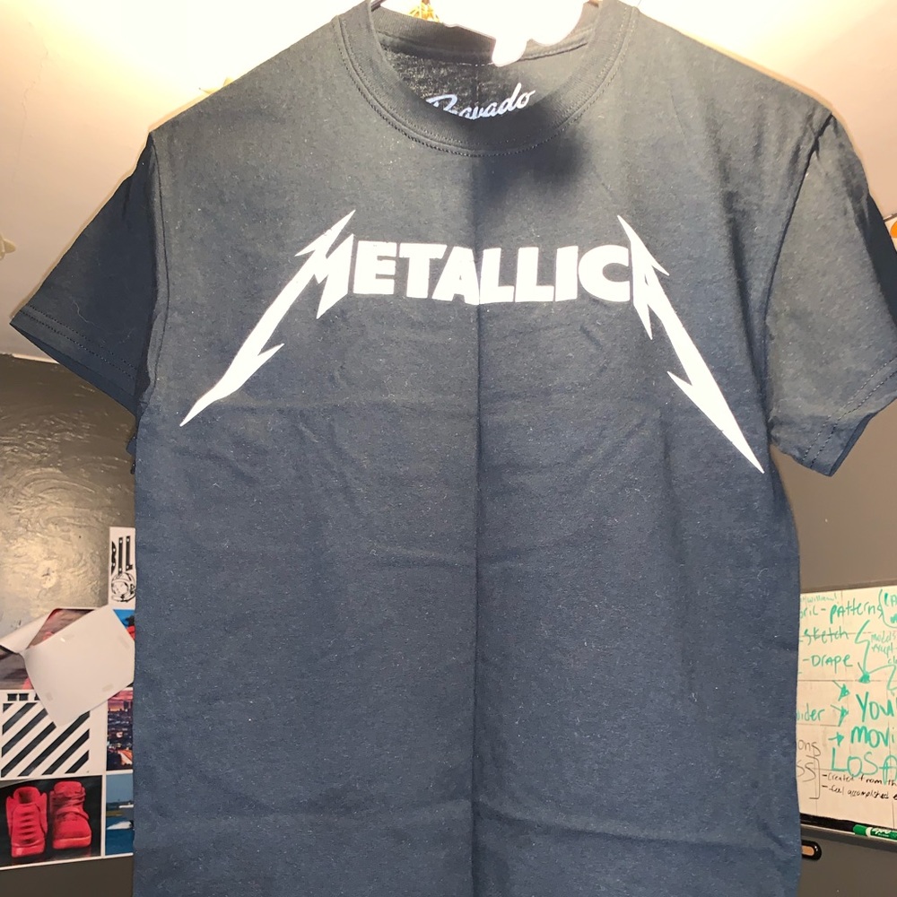 Metallica tee shirt